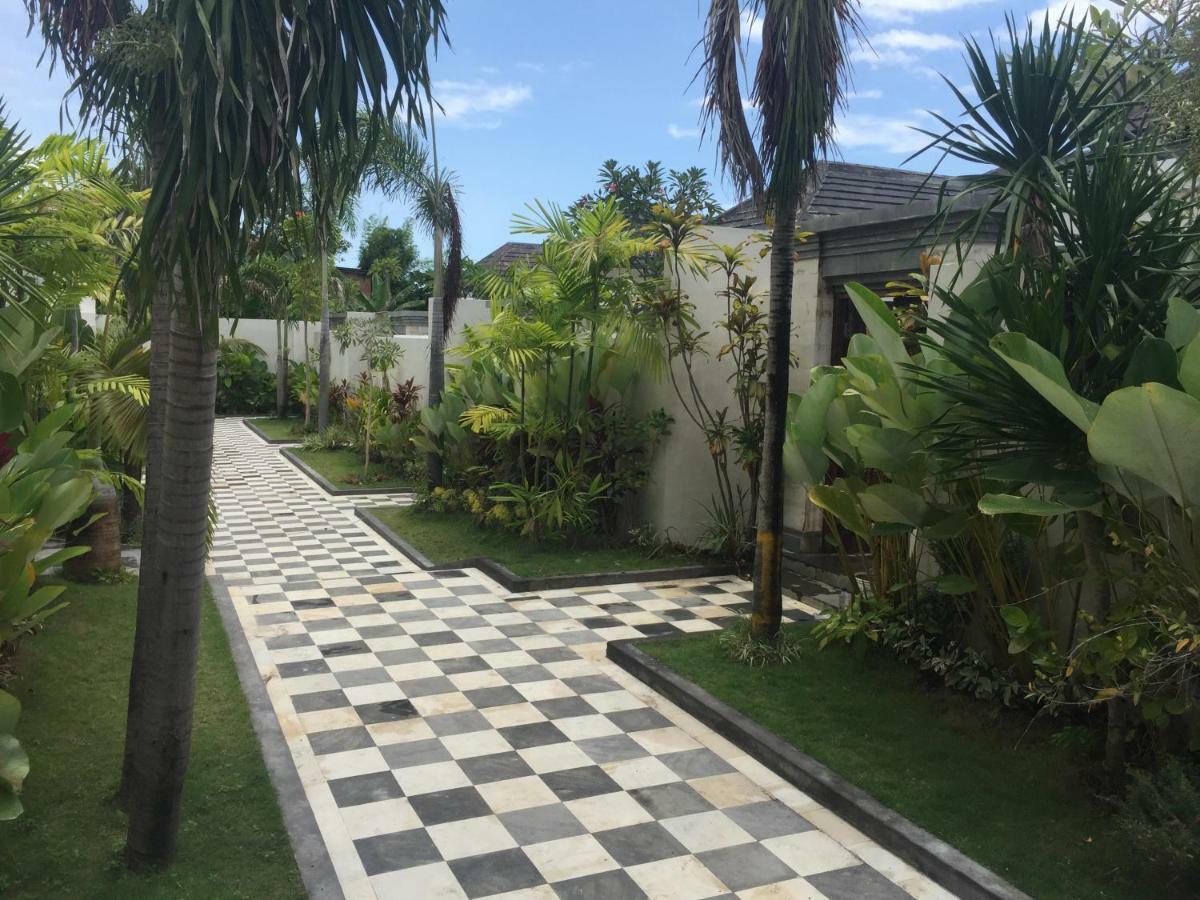 The Kayuputih Vila Lovina Exterior foto
